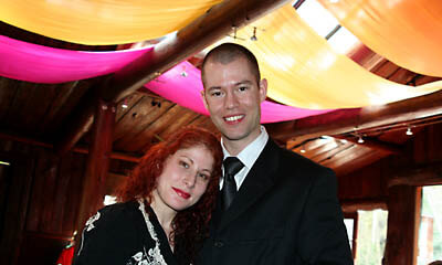 Lauri and Jack just after lunch finished. Wedding jitters?... None!