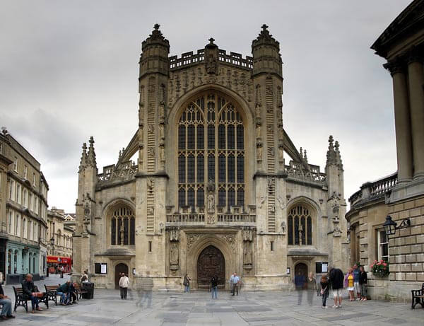 The Bath Abbey from the outside