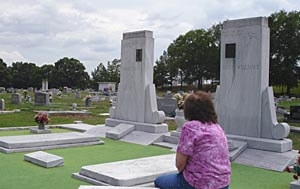 Hank Williams Astroturf Grave