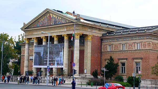 The Mucsarnok Gallery in Budapest