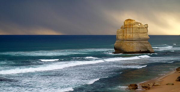 One of the Apostles rock formations along the Great Ocean Road