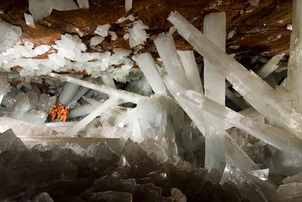 Crystal Cave of the Giants