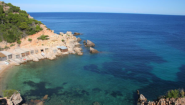 Cala d'en Serra beach in Ibiza