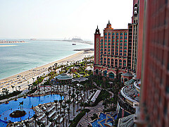 Dubai luxury hotel