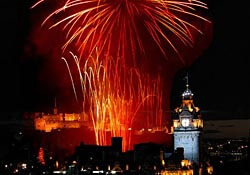 Hogmanay fireworks in Edinburgh