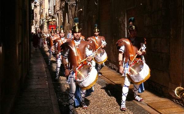 Procession of Roman soldiers with musical instruments