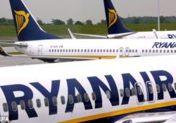 Ryanair grounds Italian domestic flights