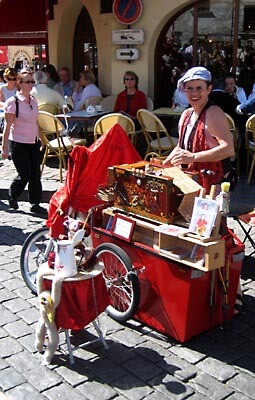 In Montmartre, we found an organ grinder with a monkey.